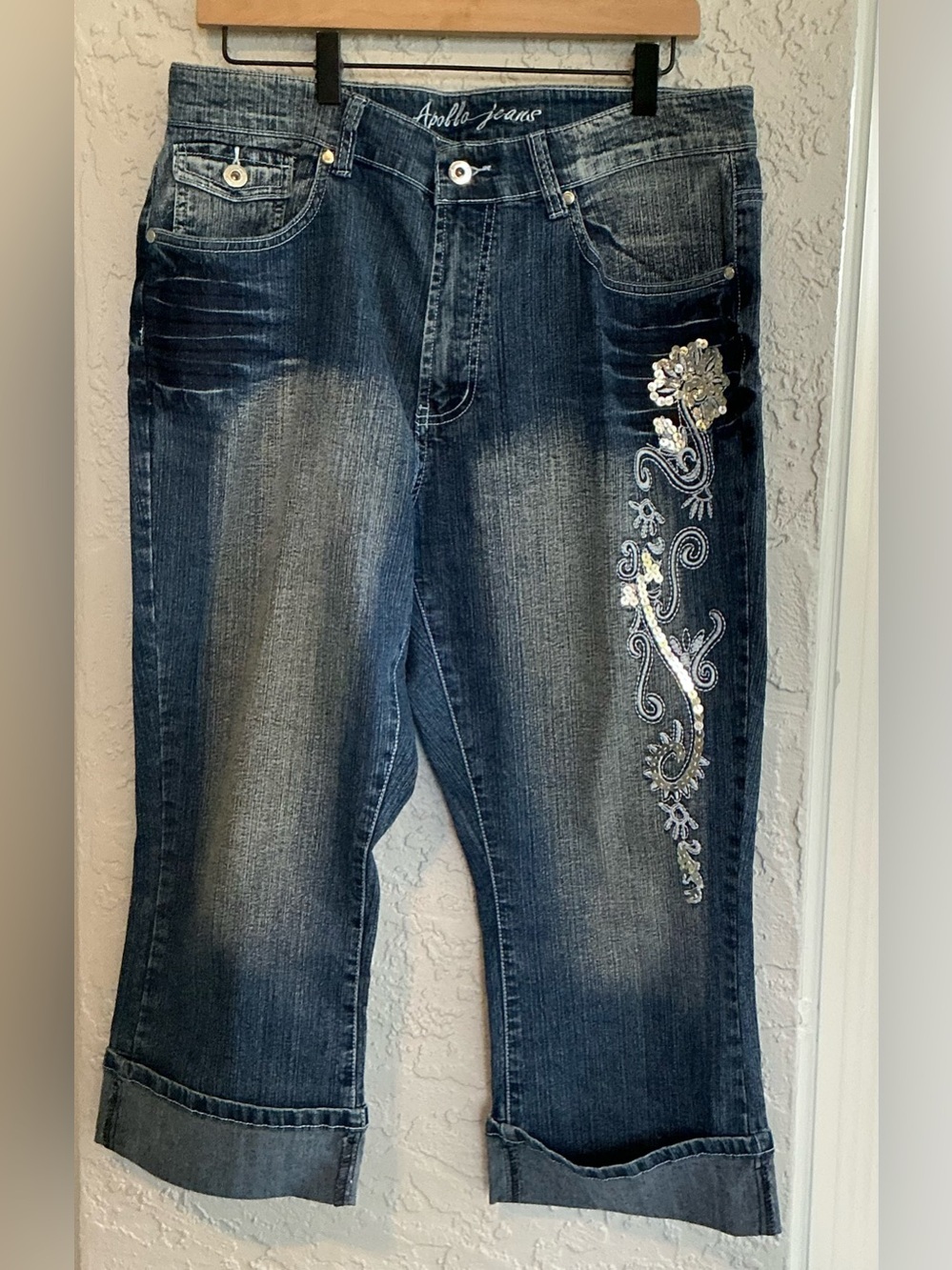Apollo Jeans Dark Blue Embellished Cropped Jeans with Sequins